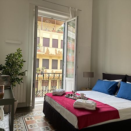Victoria'S Apartment Палермо Екстер'єр фото