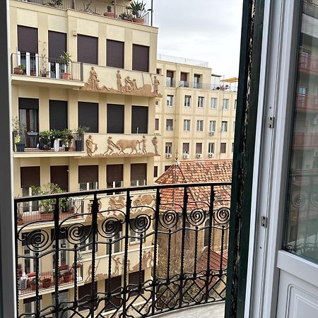 Victoria'S Apartment Палермо Екстер'єр фото